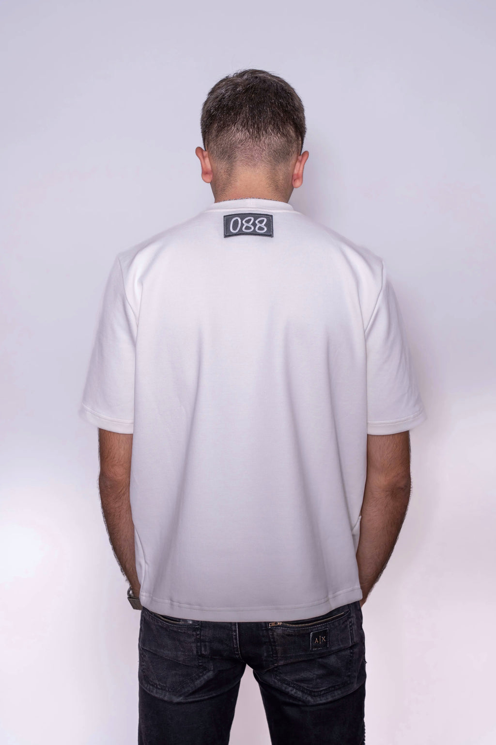 White T-shirt 088 w/ beige line